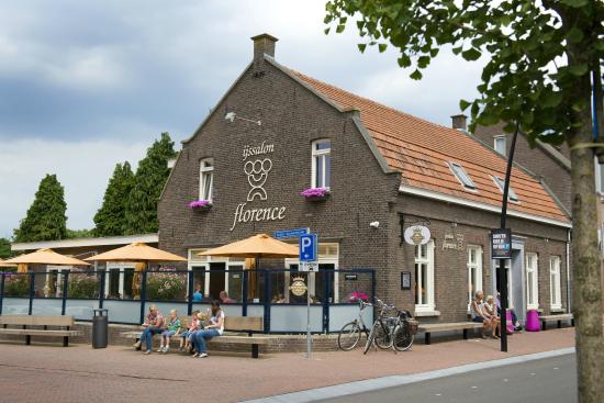 Ijssalon Florence Nederweert